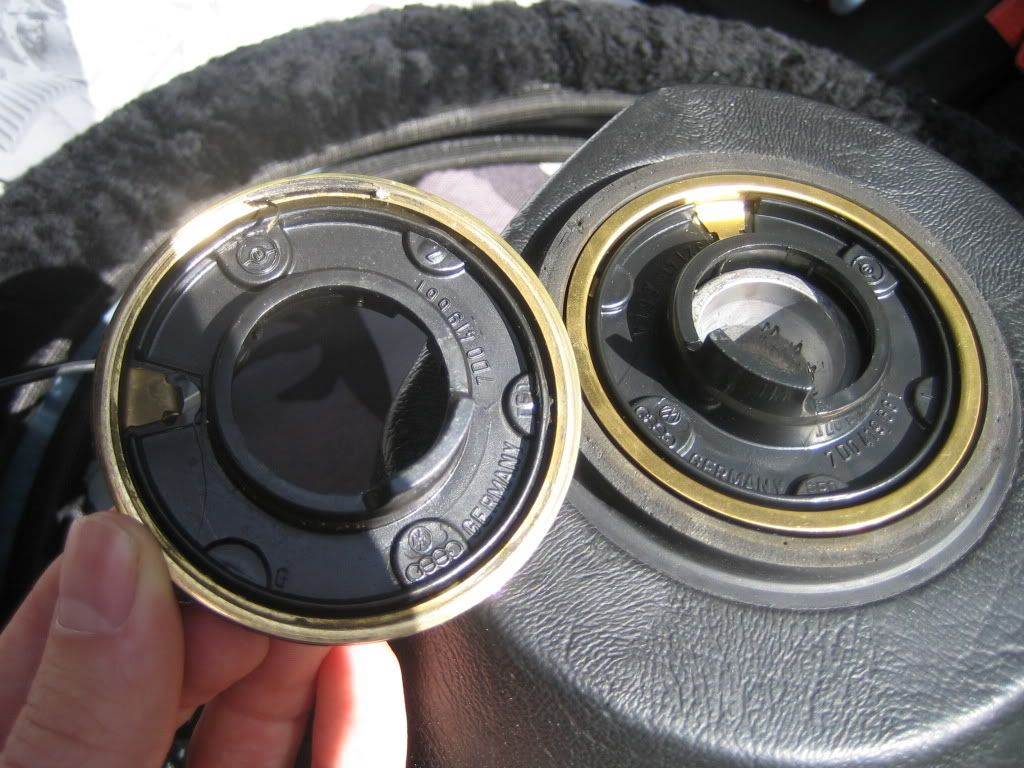 How to remove steering wheel assembly.... VW T4 Forum VW T5 Forum